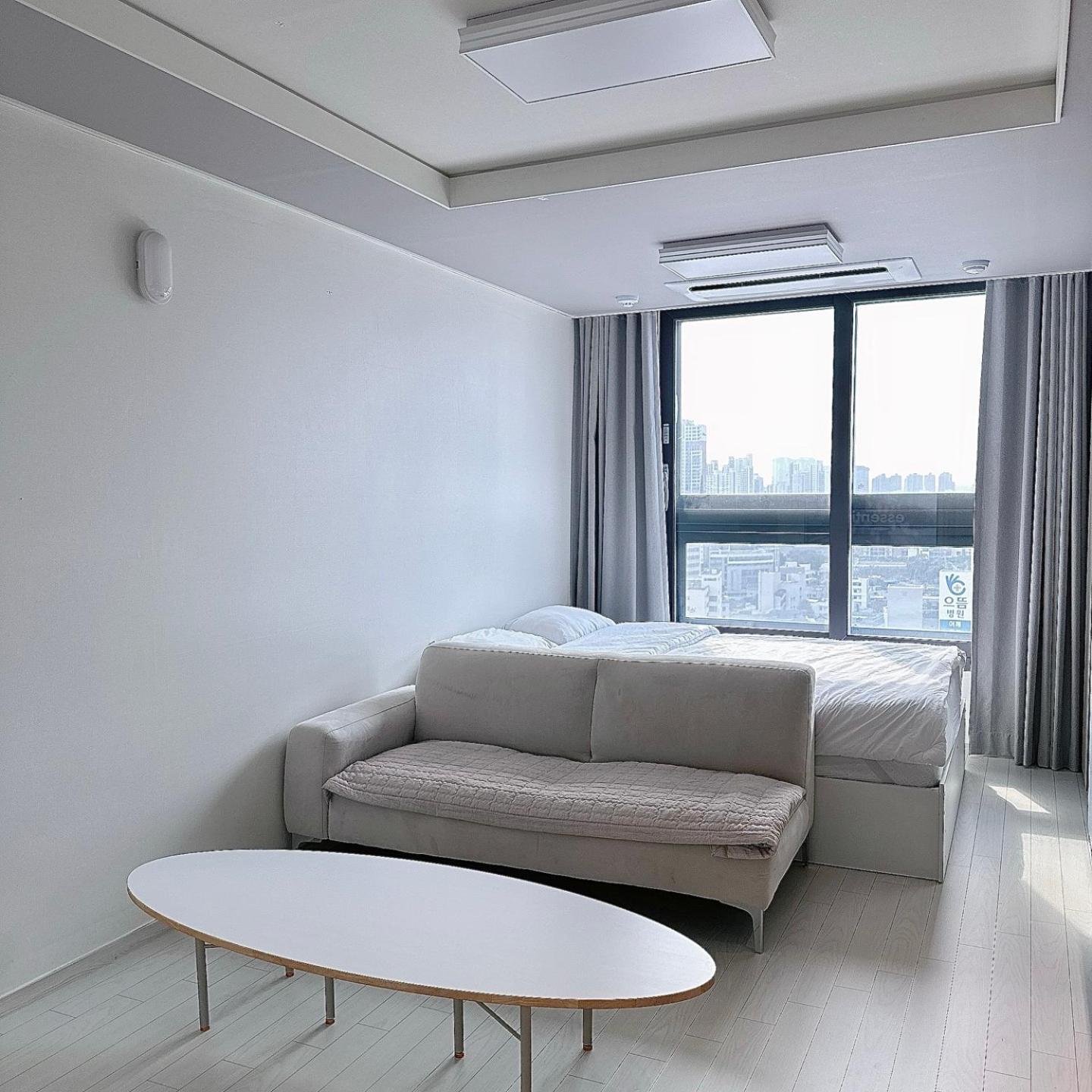 Dongseongro Meomoom Apartamento Daegu Quarto foto