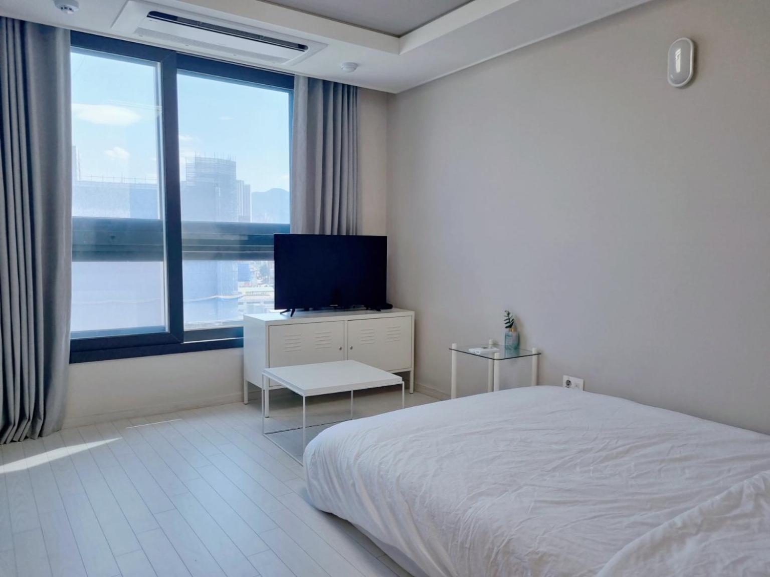 Dongseongro Meomoom Apartamento Daegu Quarto foto