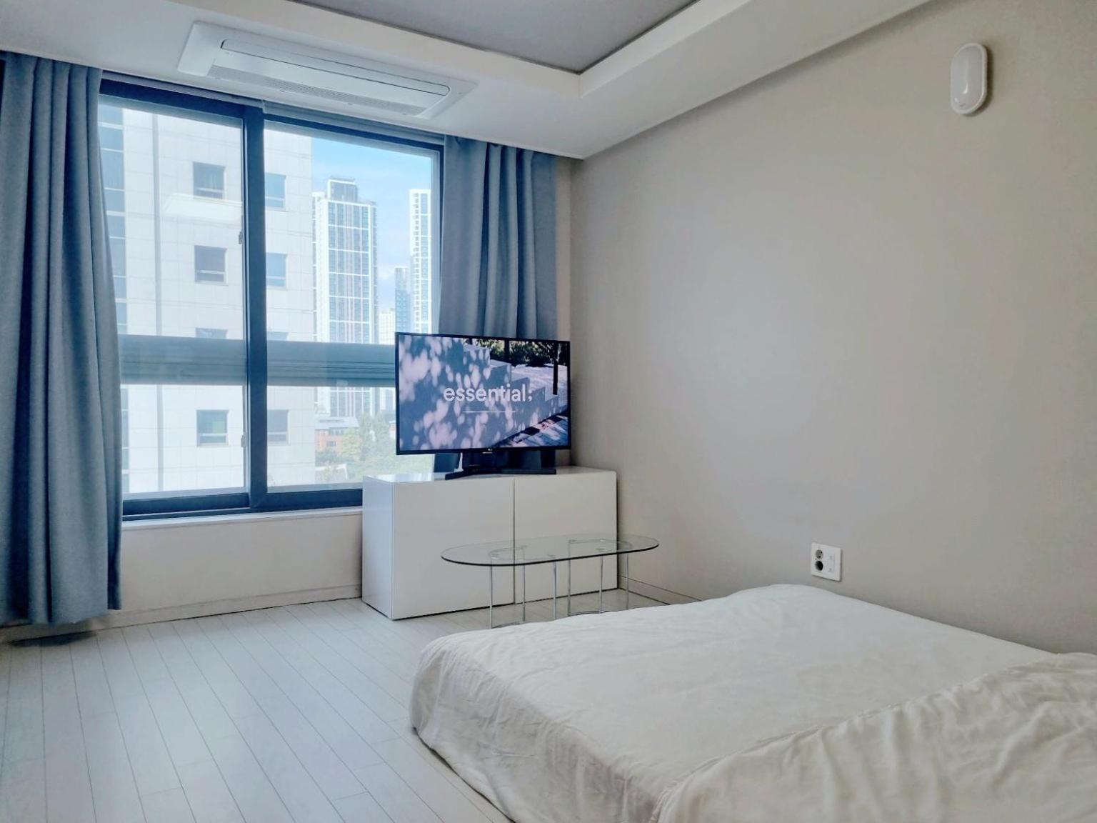 Dongseongro Meomoom Apartamento Daegu Quarto foto